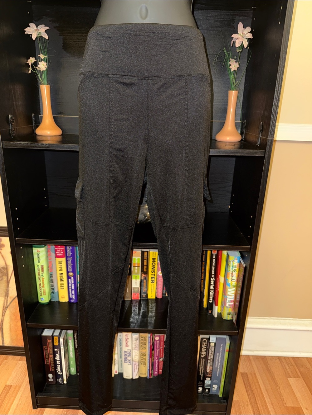 Bebe High-Waist Black Active Cargo Leggings for Women